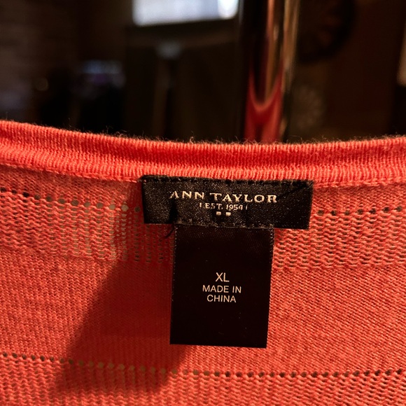 Lightweight Sweater by Ann Taylor in size XL - Picture 3 of 3